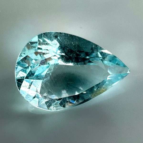 Natural Aquamarine 2.39 ct - 11.4 x 8.5 mm