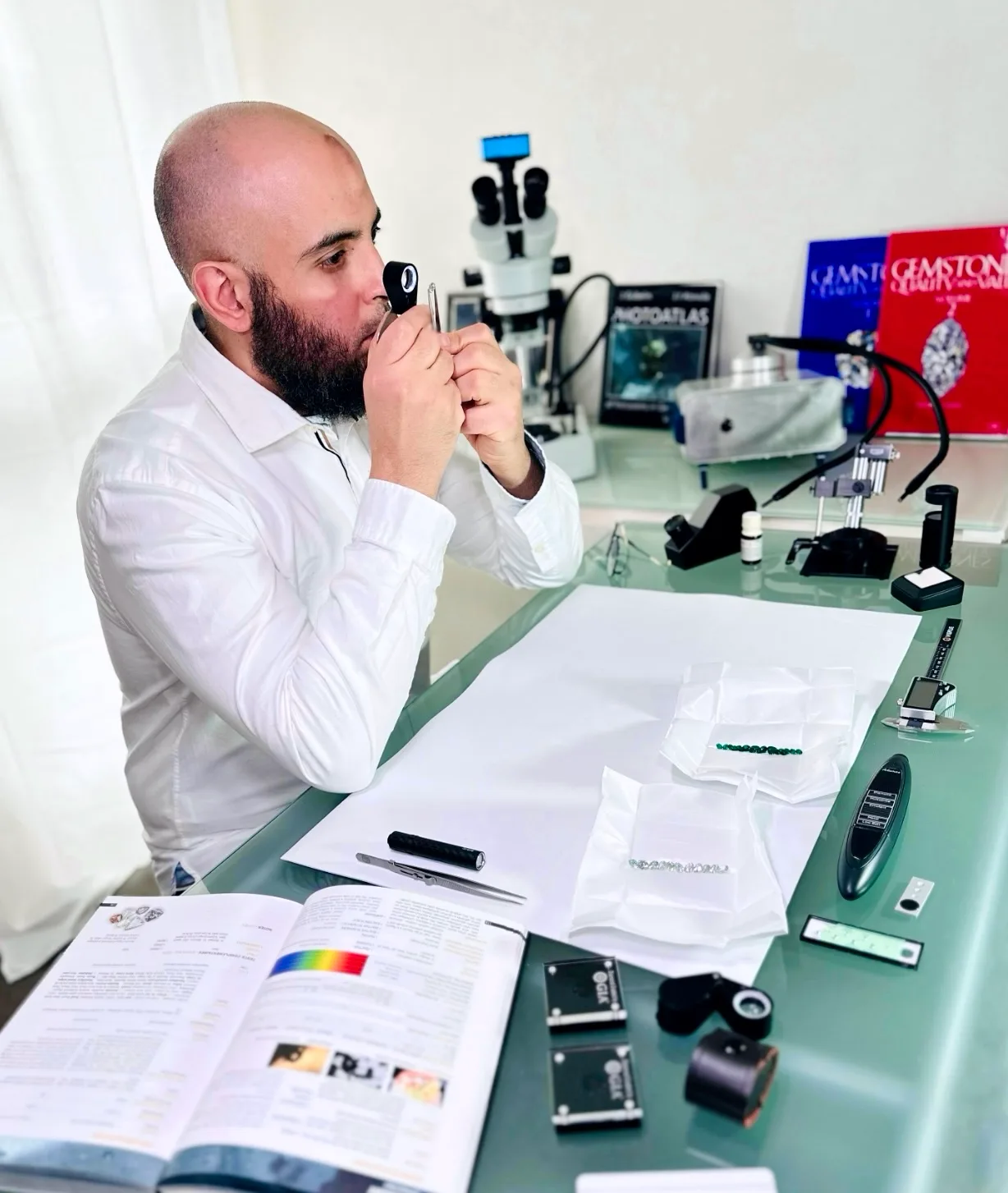 دورة علم الأحجار الكريمة - التدريب عبر الإنترنت رقم 1